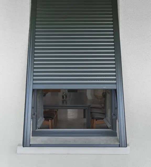 Système anti pince-doigts au repliement